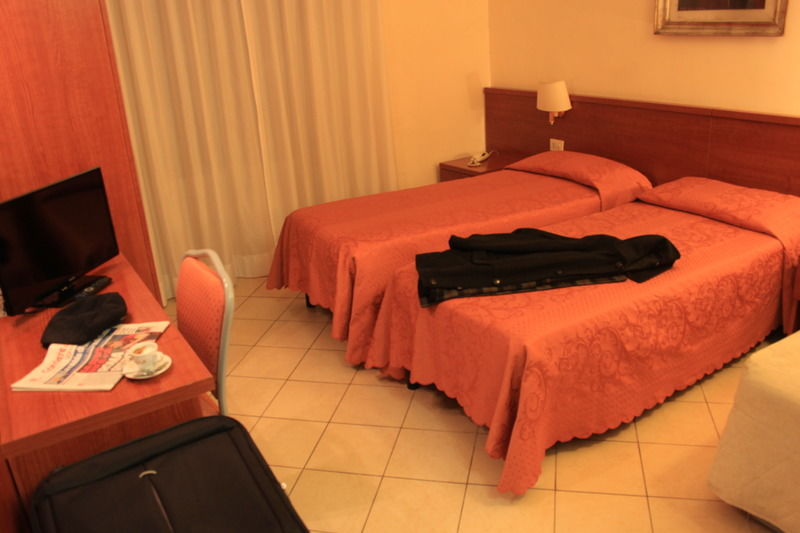 Hotel Priscilla Rome Luaran gambar